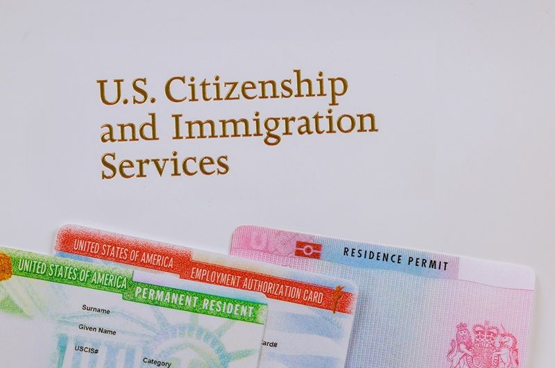Parole in place vs autorización de viaje: ¿Diferencias?