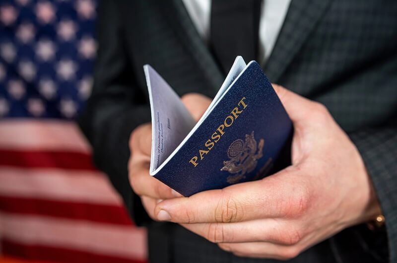 Inmigrantes de Laredo: ¿Pueden tener doble ciudadanía?